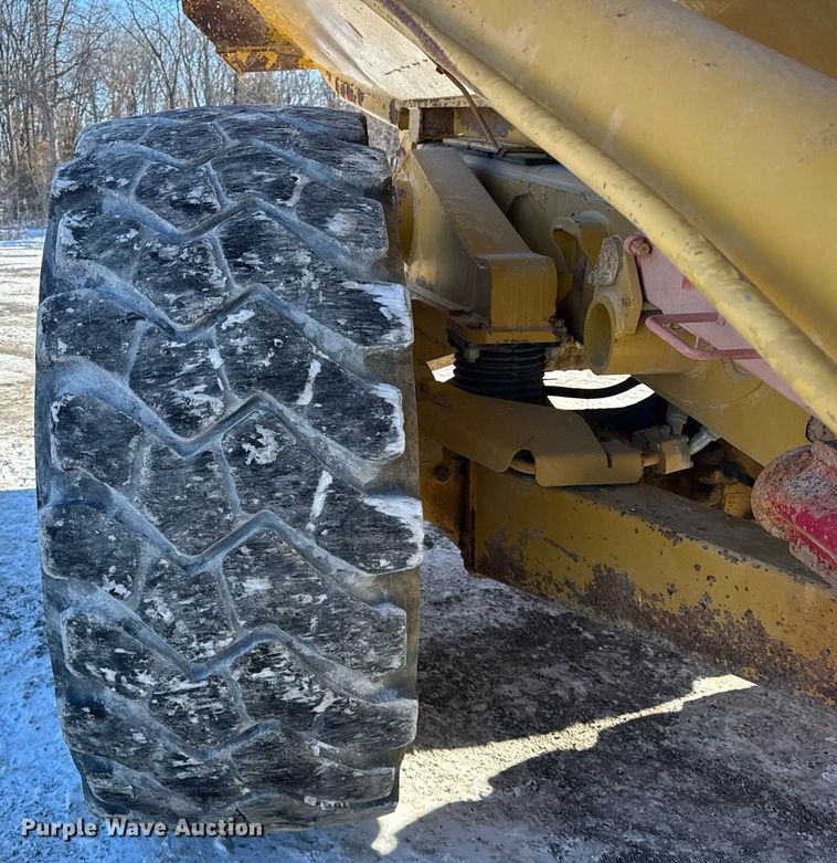 image for item DH9694 2006 Caterpillar 735 articulated haul truck