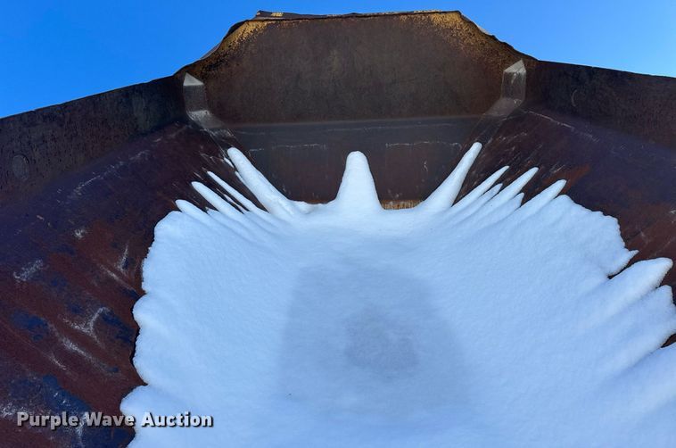 image for item DH9696 1998 Caterpillar D400E articulated haul truck