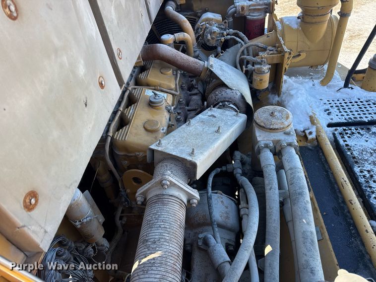 image for item DH9696 1998 Caterpillar D400E articulated haul truck