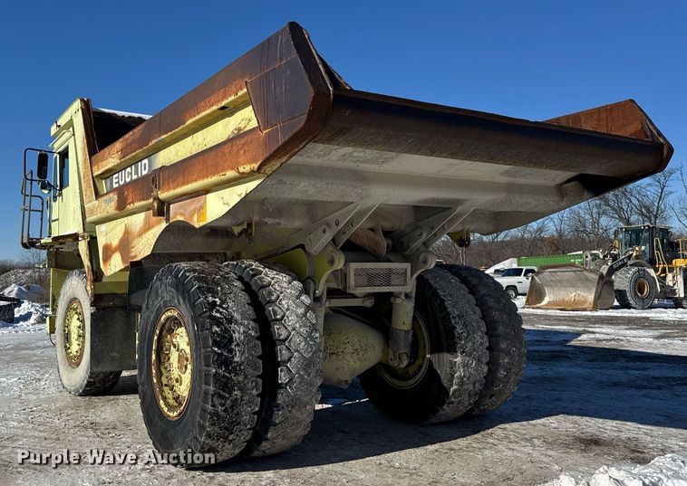 image for item DH9698 1997 Euclid R40 haul truck