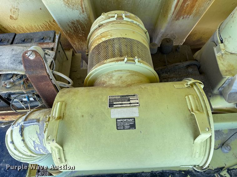 image for item DH9698 1997 Euclid R40 haul truck