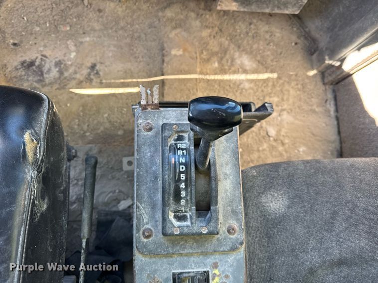 image for item DH9698 1997 Euclid R40 haul truck