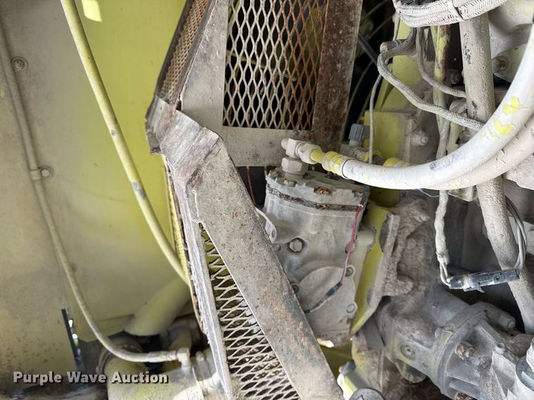 image for item DH9698 1997 Euclid R40 haul truck