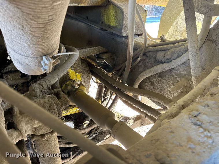 image for item DH9698 1997 Euclid R40 haul truck