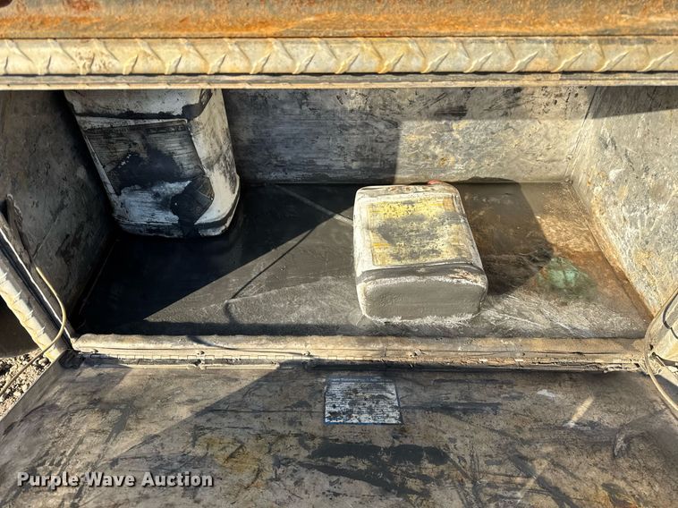 image for item DH9729 2003 International 4400 utility / service truck