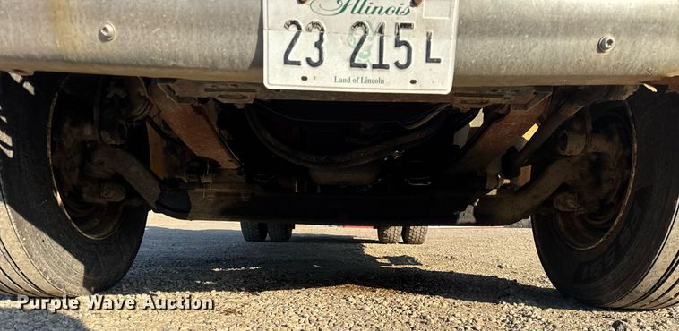 image for item DH9729 2003 International 4400 utility / service truck