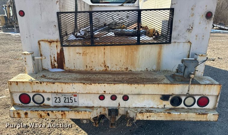 image for item DH9729 2003 International 4400 utility / service truck