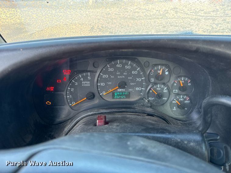 image for item DH9747 2008 Chevrolet C7500 dump truck