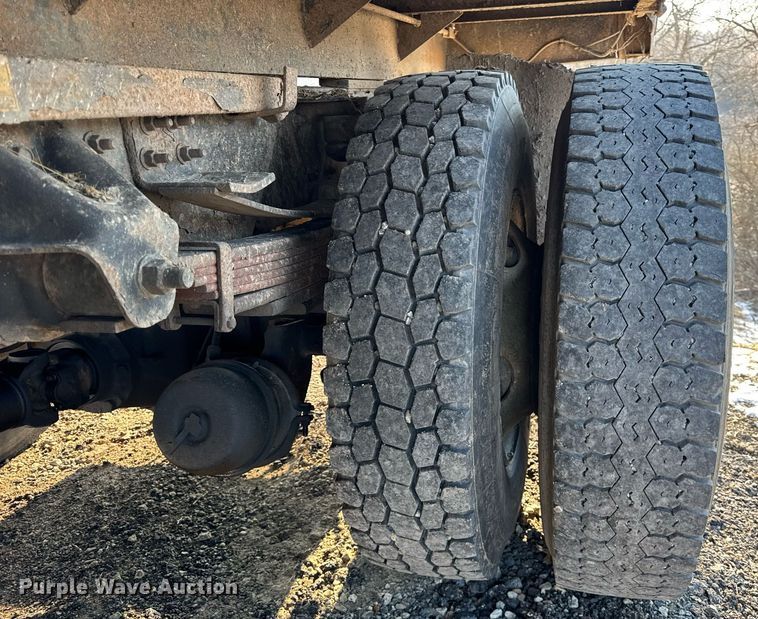 image for item DH9747 2008 Chevrolet C7500 dump truck