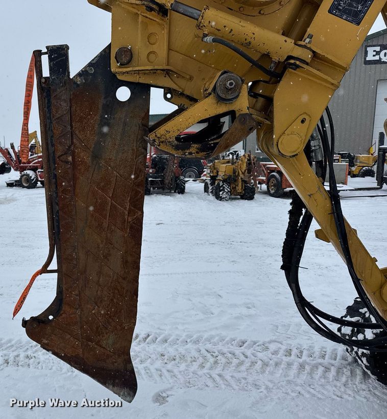 image for item DH9750 2015 Vermeer RTX1250 cable plow