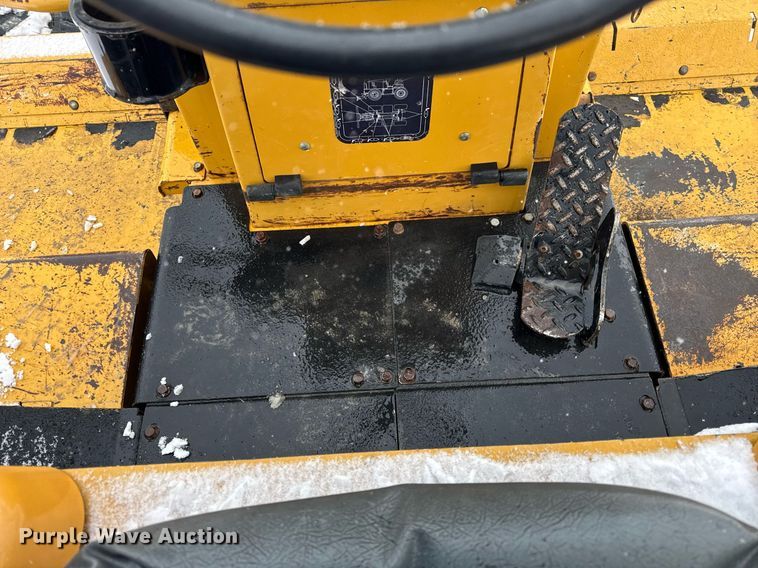 image for item DH9750 2015 Vermeer RTX1250 cable plow