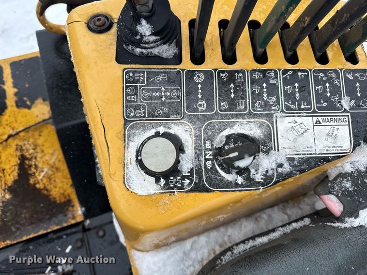 image for item DH9750 2015 Vermeer RTX1250 cable plow