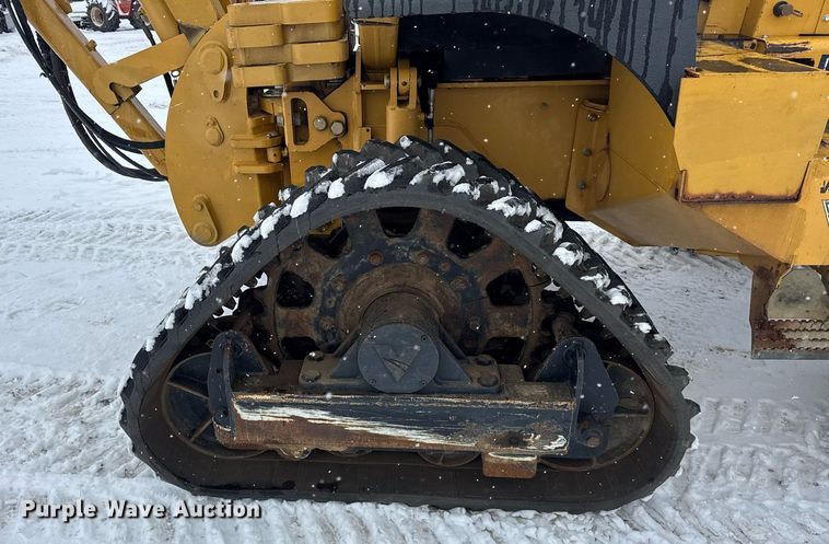 image for item DH9750 2015 Vermeer RTX1250 cable plow