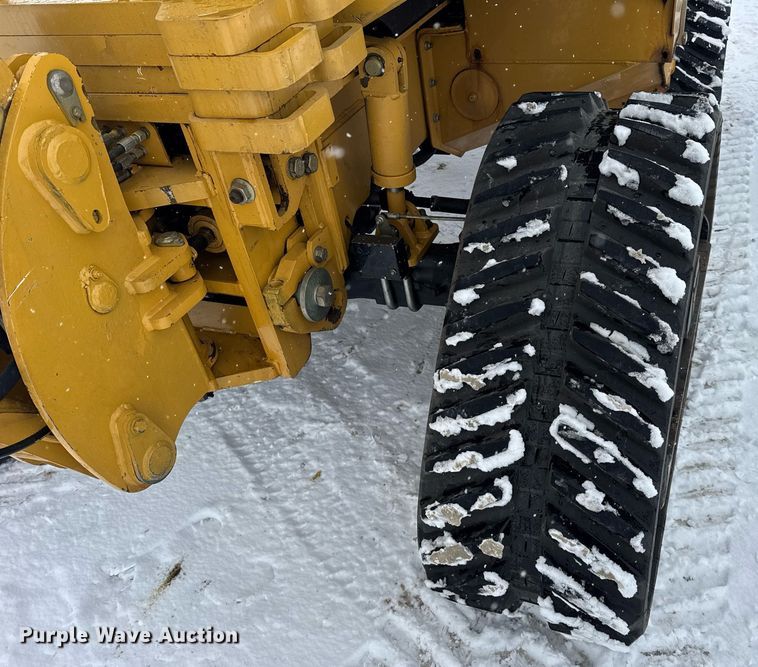 image for item DH9750 2015 Vermeer RTX1250 cable plow