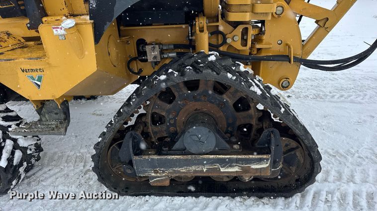 image for item DH9750 2015 Vermeer RTX1250 cable plow