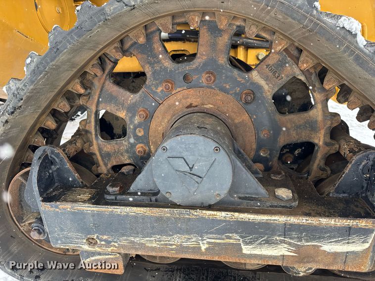 image for item DH9750 2015 Vermeer RTX1250 cable plow