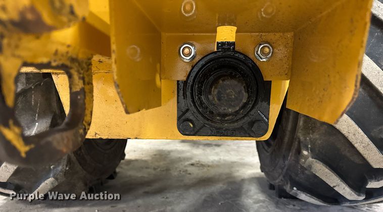 image for item DH9754 1998 Vermeer LM42 trencher