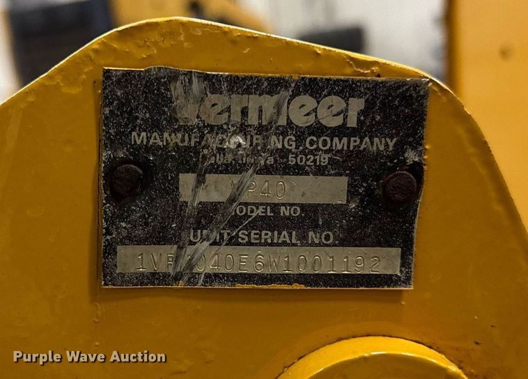 image for item DH9754 1998 Vermeer LM42 trencher