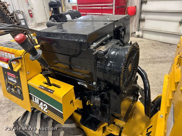 image for item DH9754 1998 Vermeer LM42 trencher