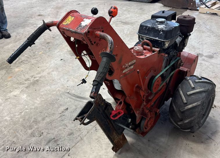 image for item DH9755 2002 Ditch Witch 100SX cable plow