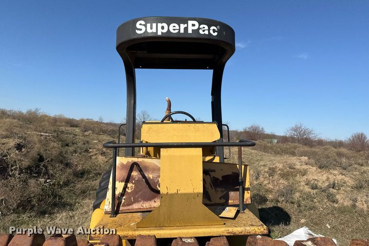 image for item DJ9767 1999 SuperPac 840P single drum vibratory roller