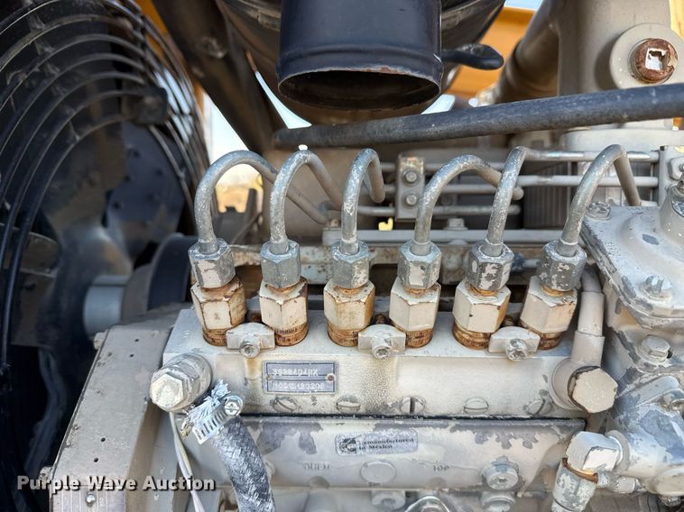 image for item DJ9767 1999 SuperPac 840P single drum vibratory roller