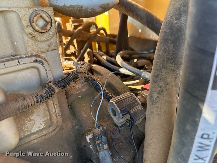 image for item DJ9767 1999 SuperPac 840P single drum vibratory roller