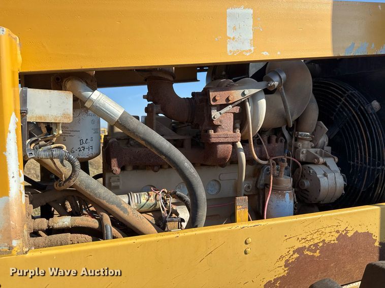 image for item DJ9767 1999 SuperPac 840P single drum vibratory roller