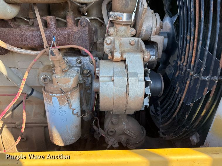 image for item DJ9767 1999 SuperPac 840P single drum vibratory roller