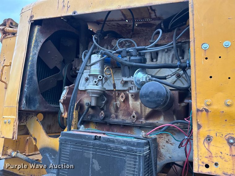 image for item DM5500 1992 Chevrolet Kodiak C8500 drilling rig truck