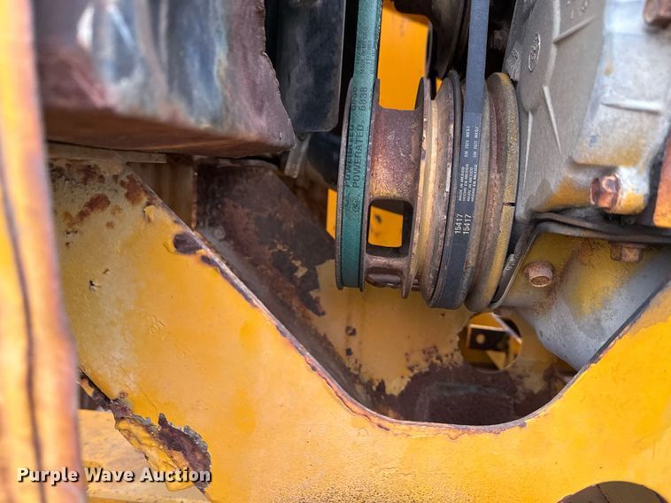 image for item DM5500 1992 Chevrolet Kodiak C8500 drilling rig truck