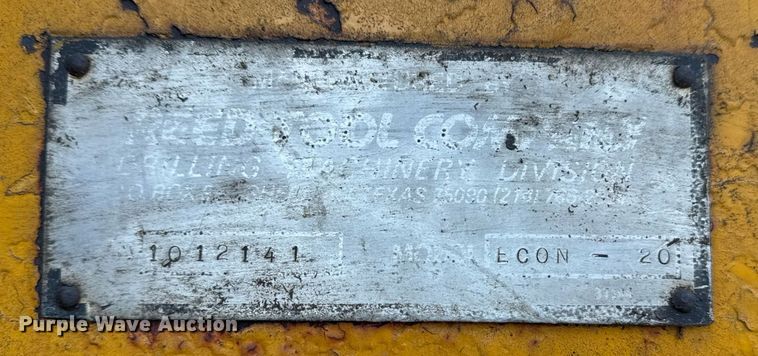 image for item DM5500 1992 Chevrolet Kodiak C8500 drilling rig truck