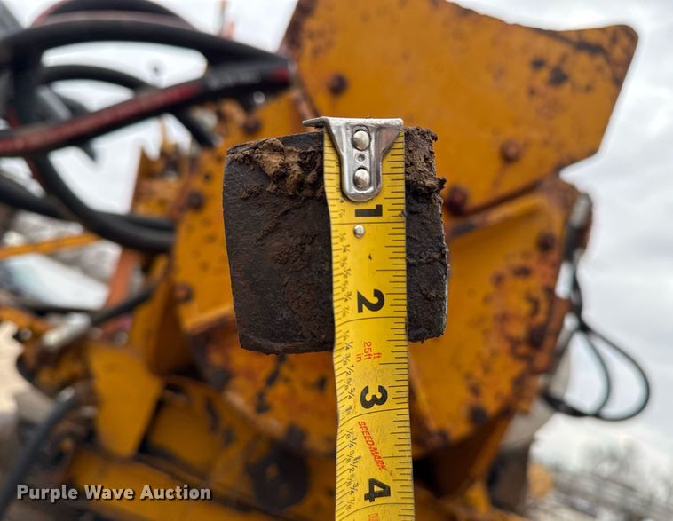 image for item DM5500 1992 Chevrolet Kodiak C8500 drilling rig truck