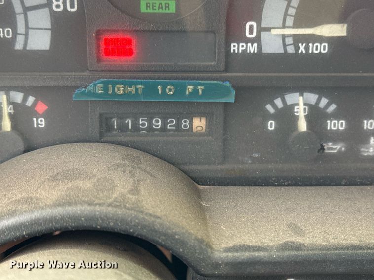 image for item DM5500 1992 Chevrolet Kodiak C8500 drilling rig truck