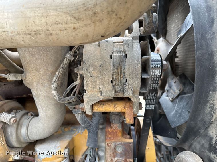 image for item DM5500 1992 Chevrolet Kodiak C8500 drilling rig truck