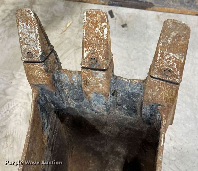 image for item DN0927 2011 John Deere 17D mini excavator