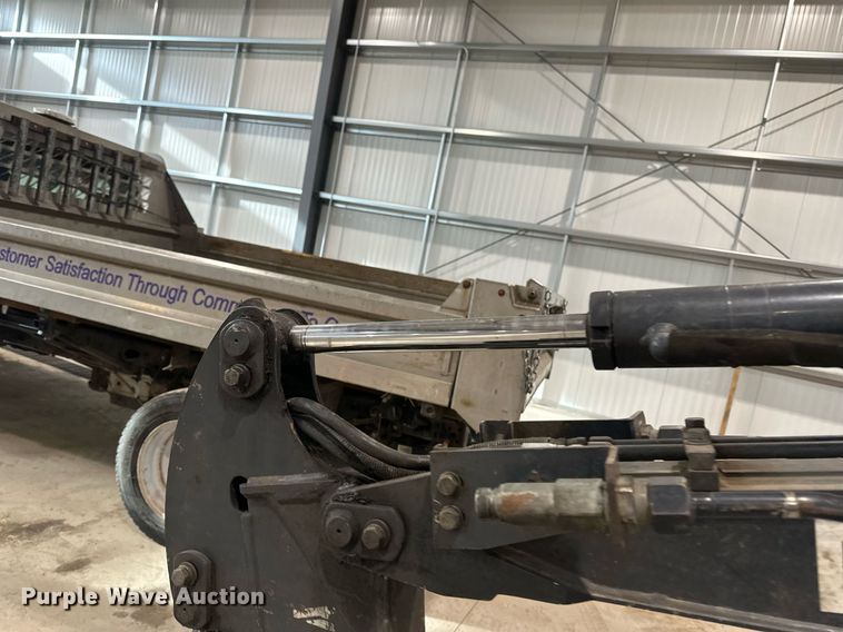 image for item DN0927 2011 John Deere 17D mini excavator