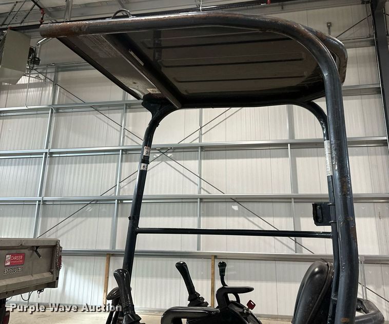 image for item DN0927 2011 John Deere 17D mini excavator