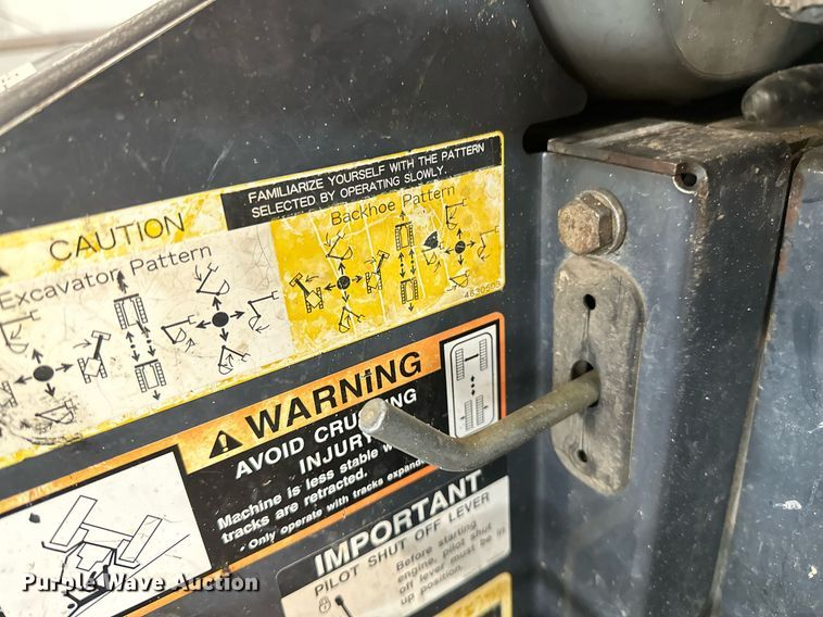 image for item DN0927 2011 John Deere 17D mini excavator