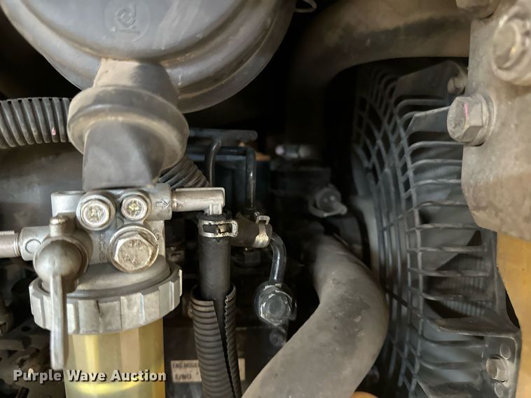 image for item DN0927 2011 John Deere 17D mini excavator