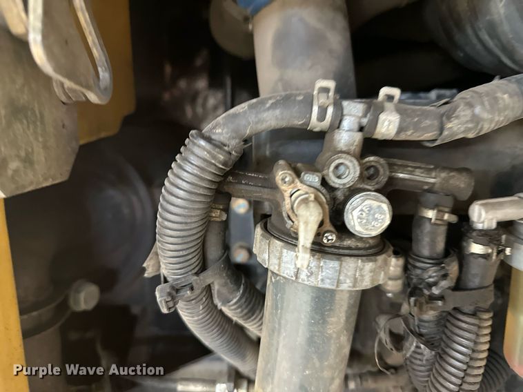 image for item DN0927 2011 John Deere 17D mini excavator