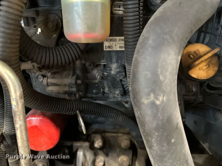 image for item DN0927 2011 John Deere 17D mini excavator