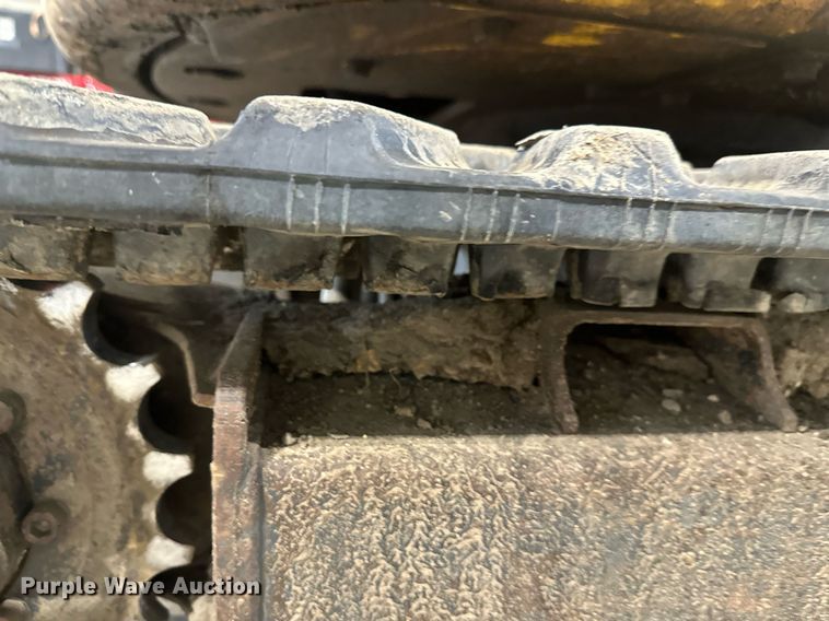 image for item DN0927 2011 John Deere 17D mini excavator