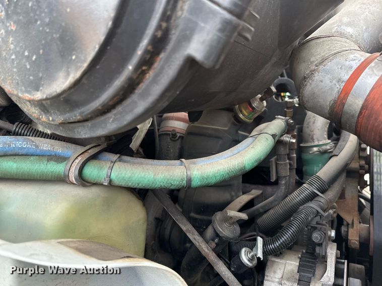 image for item DN0931 2002 International  8100 dump flatbed truck