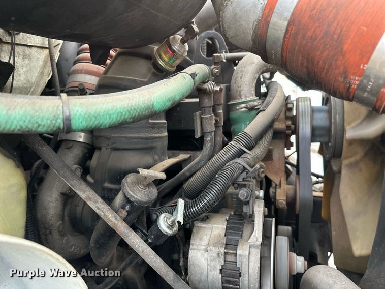 image for item DN0931 2002 International  8100 dump flatbed truck