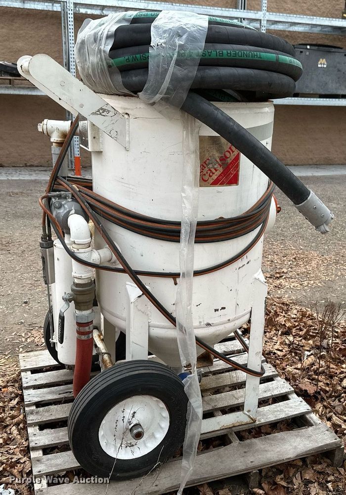image for item DN0933 2012 Schmidt  sand blaster