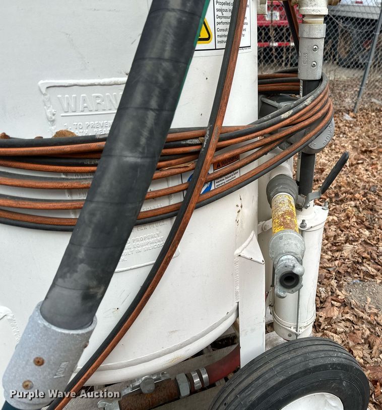 image for item DN0933 2012 Schmidt  sand blaster