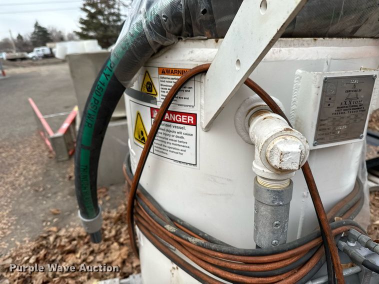 image for item DN0933 2012 Schmidt  sand blaster