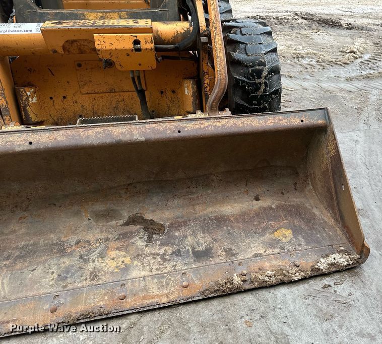 image for item DN0944 2006 Case 450 skid steer loader