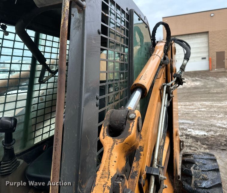 image for item DN0944 2006 Case 450 skid steer loader
